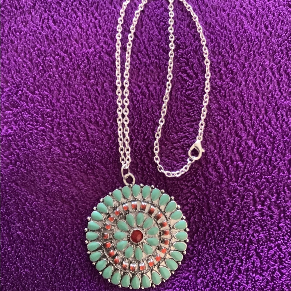 Boho Style Necklace. - Picture 3 of 5